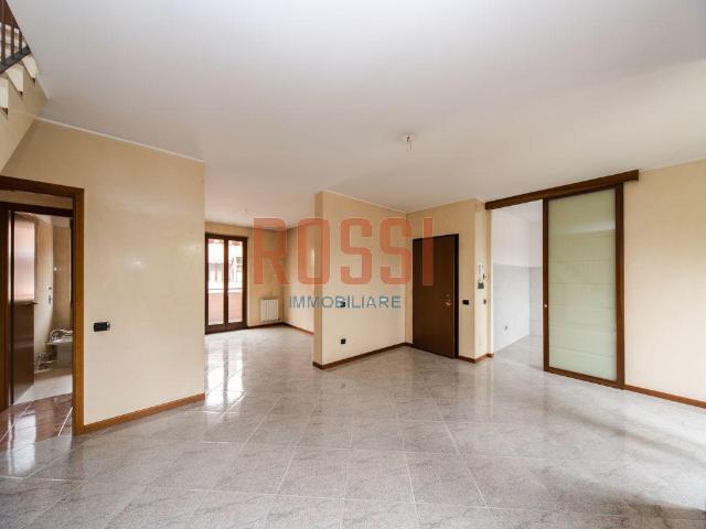 Appartamento in vendita a Cristo Re, Monza