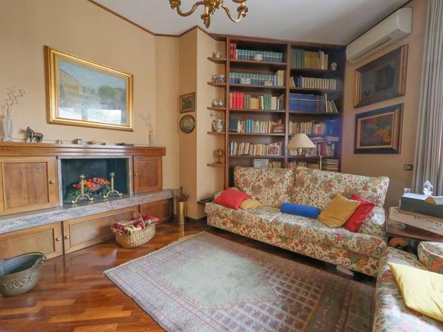 Appartamento in vendita a Vedano Al Lambro, Lombardia