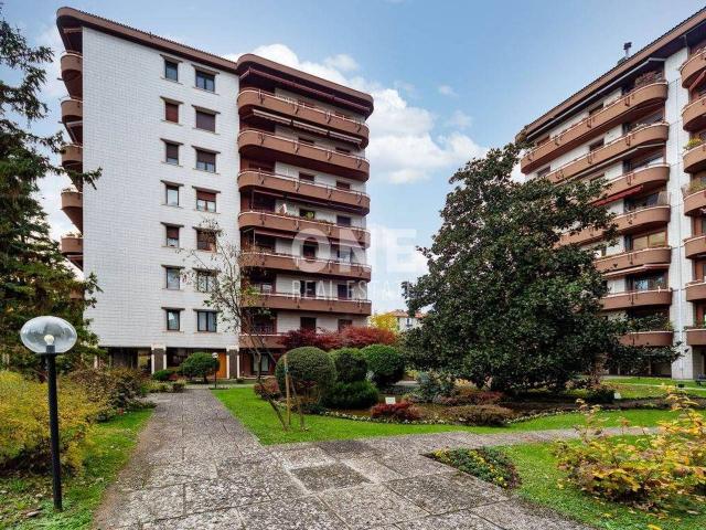 Appartamento in vendita a Sant'Albino, Monza