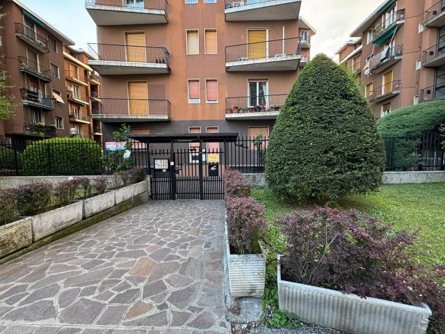 Appartamento in vendita a Cristo Re, Monza
