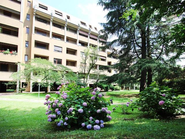 Appartamento in vendita a Regina Pacis, Monza