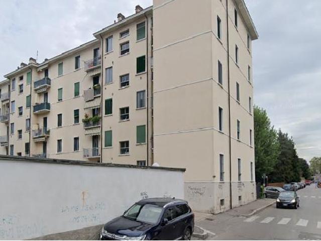 Appartamento in vendita a Regina Pacis, Monza