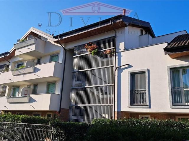 Appartamento in vendita a Monza, San Lorenzo