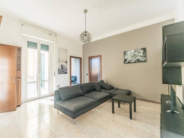 Appartamento in vendita a Regina Pacis, Monza