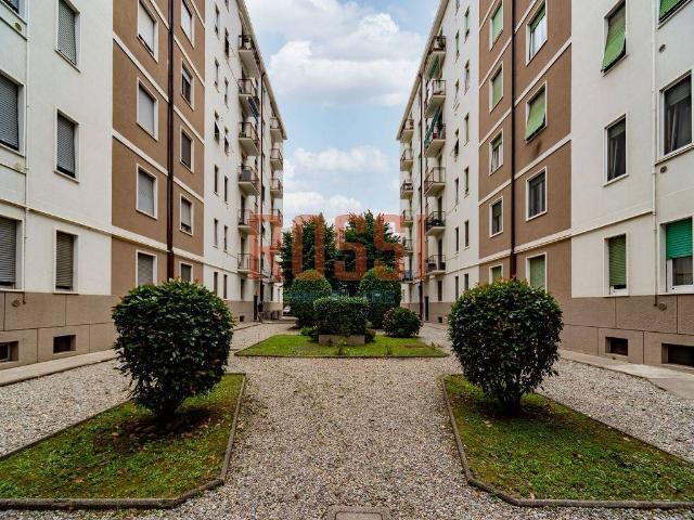 Appartamento in vendita a San Carlo, Monza