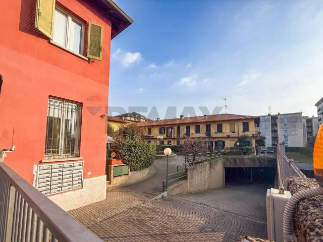 Appartamento in vendita a Sant'Albino, Monza