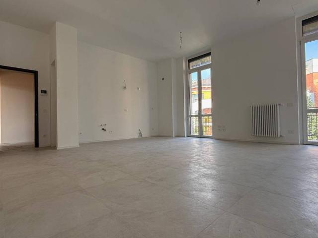 Appartamento in vendita a Regina Pacis, Monza