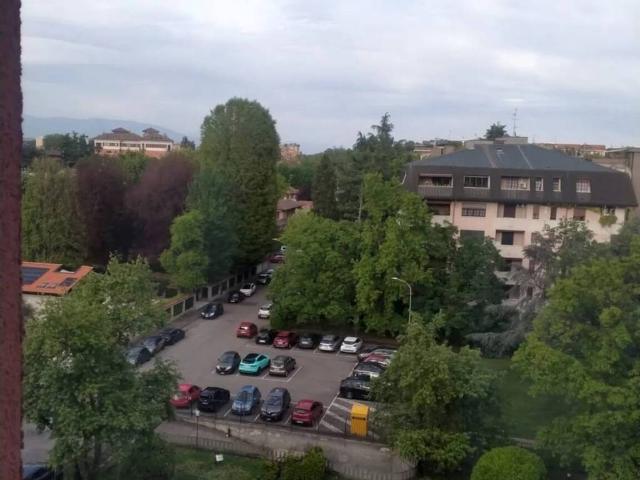 Appartamento in vendita a Cazzaniga, Monza