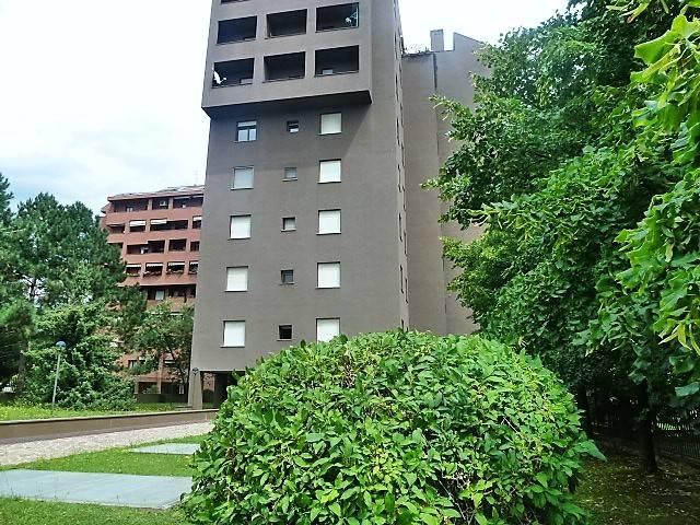 Appartamento in vendita a Cazzaniga, Monza