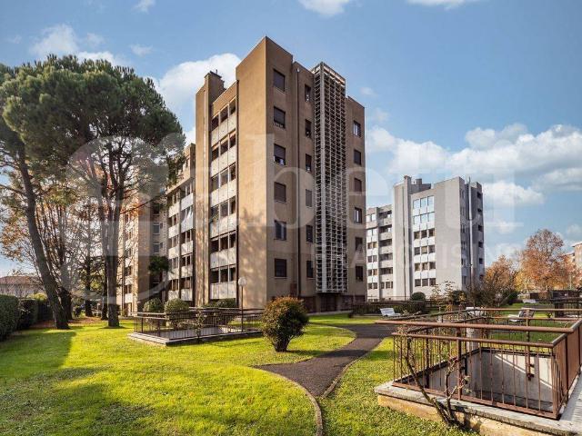 Appartamento in vendita a Sant'Albino, Monza