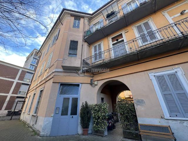 Appartamento in vendita a Centro, Monza
