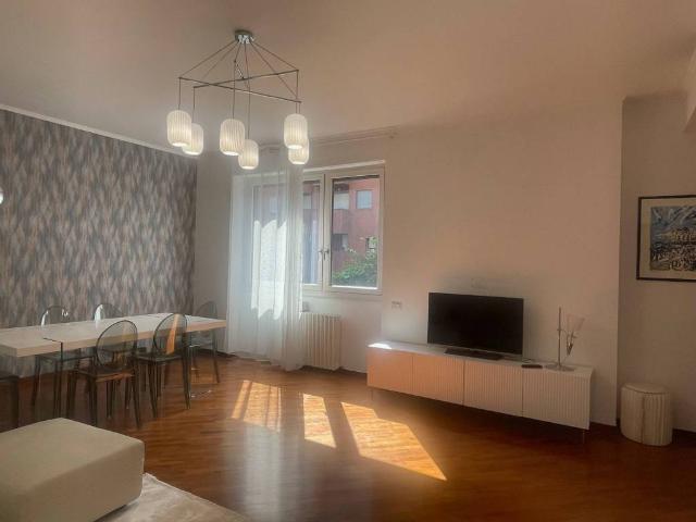 Appartamento in vendita a Vedano Al Lambro, Lombardia