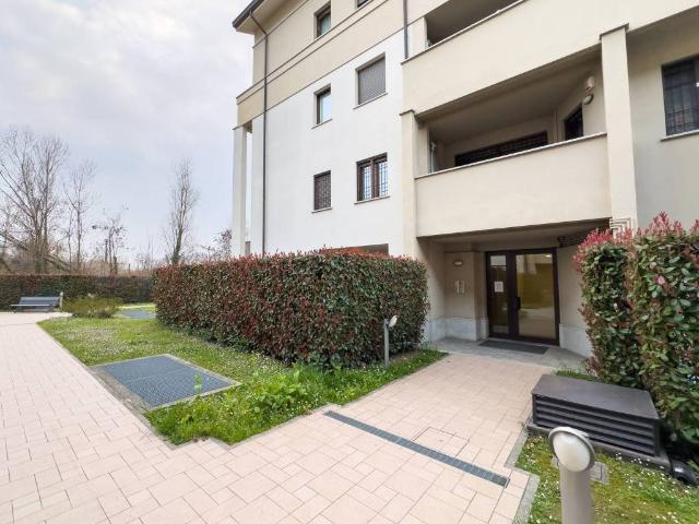 Appartamento in vendita a Sant'Albino, Monza