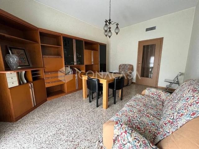 Appartamento in vendita a Sant'Albino, Monza