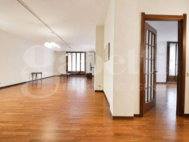 Appartamento in vendita a San Gerardo, Monza