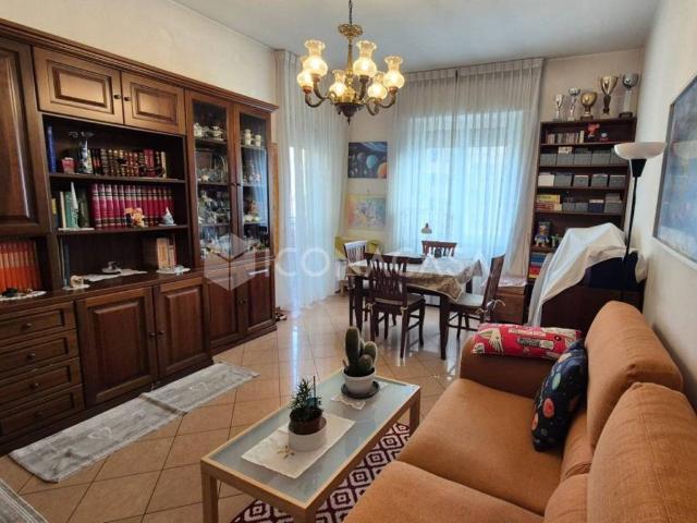 Appartamento in vendita a Cederna, Monza