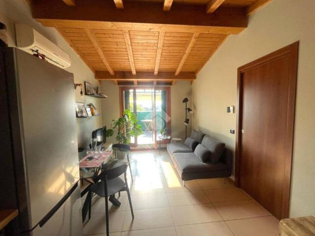 Appartamento in vendita a Cederna, Monza