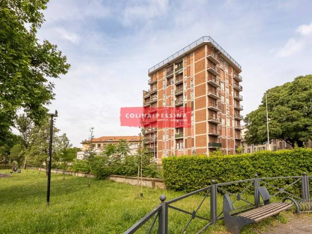 Appartamento in vendita a Centro, Monza