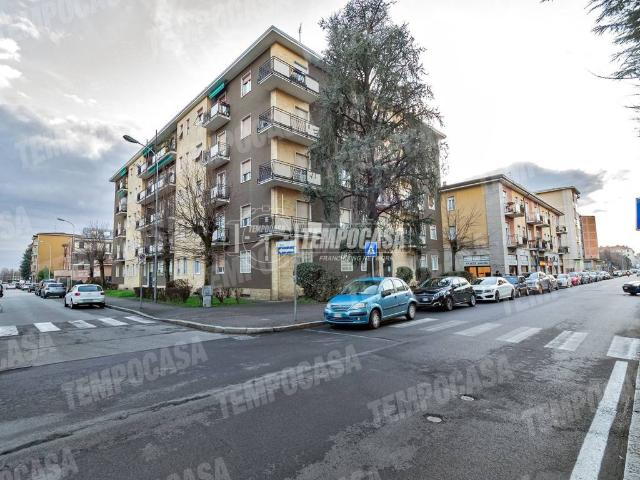Appartamento in vendita a Sant'Albino, Monza