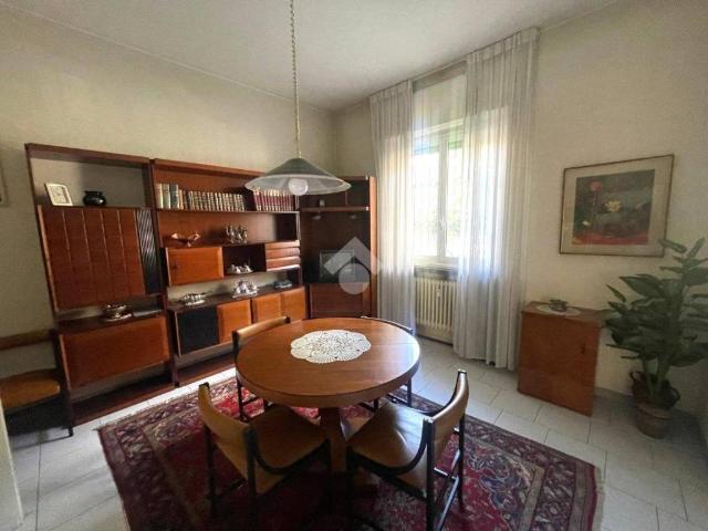 Appartamento in vendita a Regina Pacis, Monza