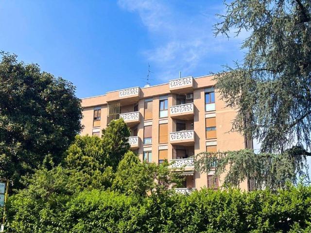 Appartamento in vendita a Sant'Albino, Monza
