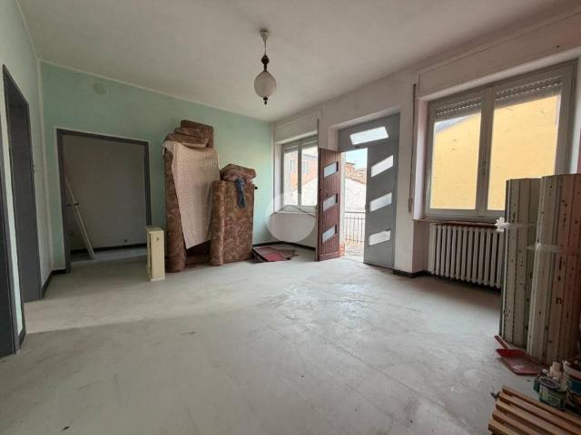 Appartamento in vendita a Monzambano, Lombardia