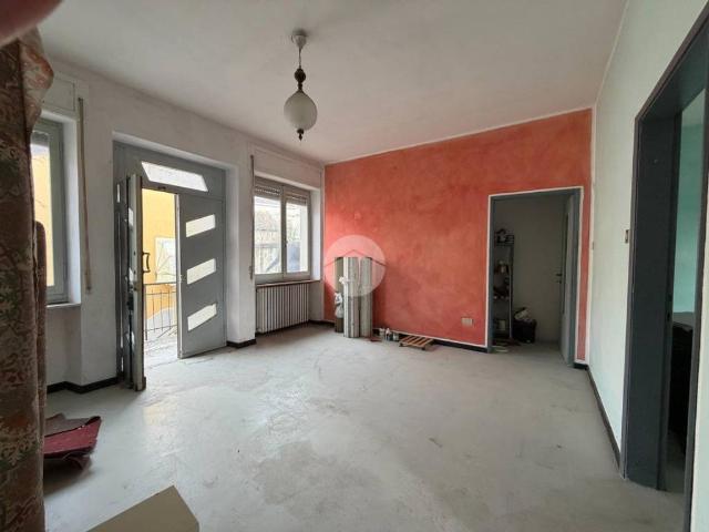 Appartamento in vendita a Monzambano, Lombardia