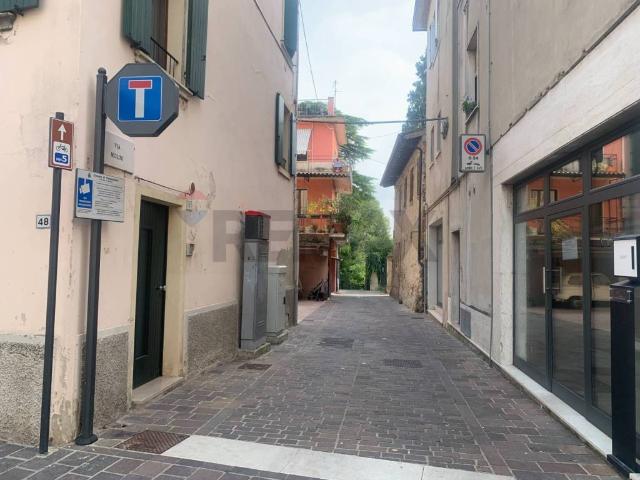 Appartamento in vendita a Monzambano, Lombardia