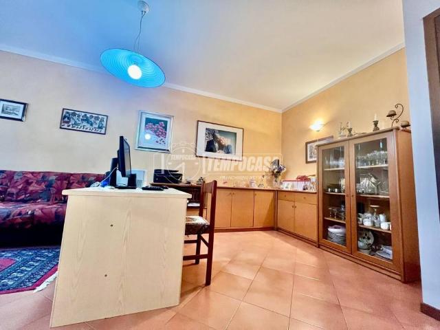 Appartamento in vendita a Monzambano, Lombardia
