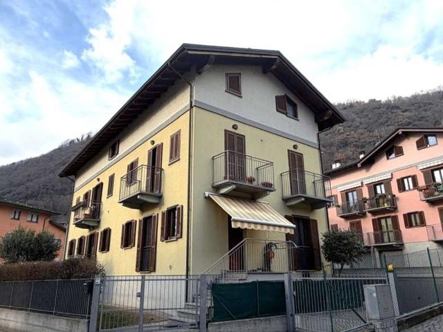 Appartamento in vendita a Morbegno, Lombardia