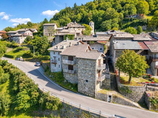 Appartamento in vendita a Morbegno, Lombardia