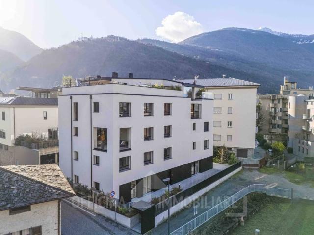 Appartamento in vendita a Morbegno, Lombardia