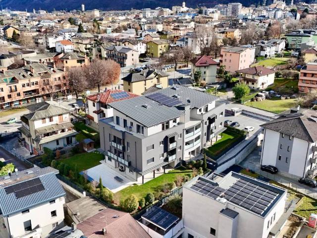Appartamento in vendita a Morbegno, Lombardia