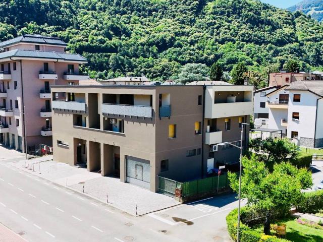 Appartamento in vendita a Morbegno, Lombardia