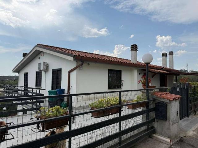 Appartamento in vendita a Muraccio, Morlupo