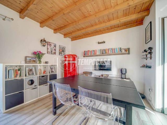 Appartamento in vendita a Vinago, Mornago