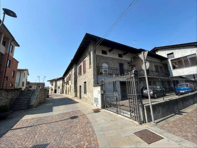 Appartamento in vendita a Mornico Al Serio, Lombardia