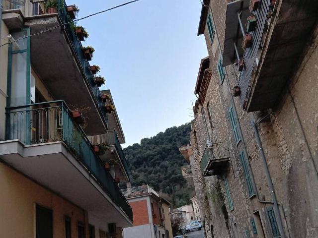 Appartamento in vendita a Morolo, Lazio