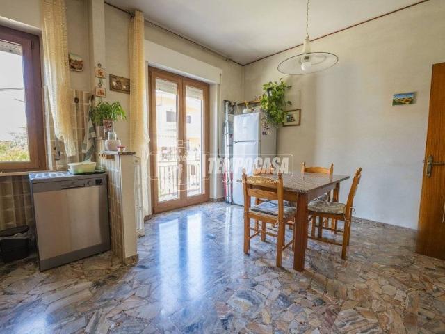 Appartamento in vendita a Marche, Macerata