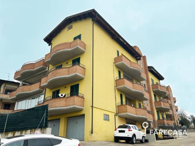 Appartamento in vendita a Mosciano Sant'angelo, Abruzzo