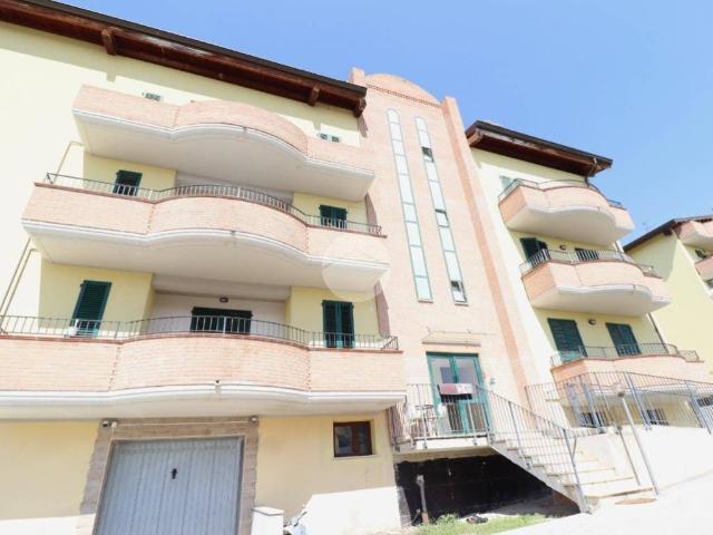 Appartamento in vendita a Mosciano Sant'angelo, Abruzzo
