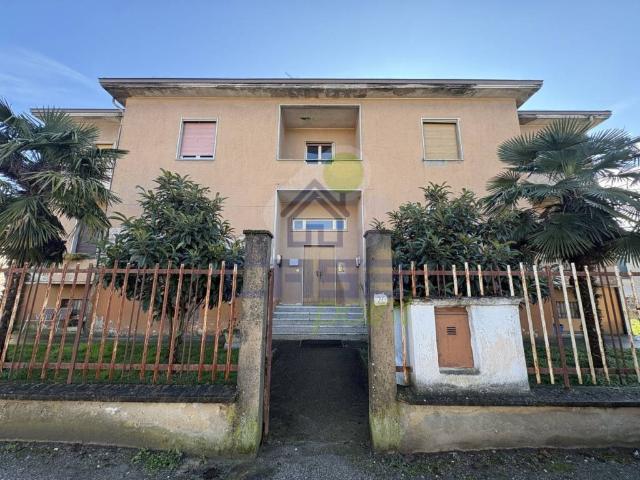 Appartamento in vendita a Motta Baluffi, Lombardia