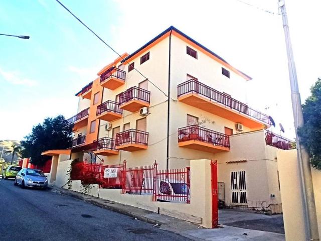 Appartamento in vendita a Lazzàro, Calabria