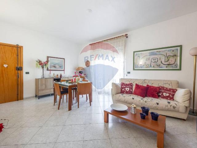 Appartamento in vendita a Motta Sant'anastasia, Sicilia
