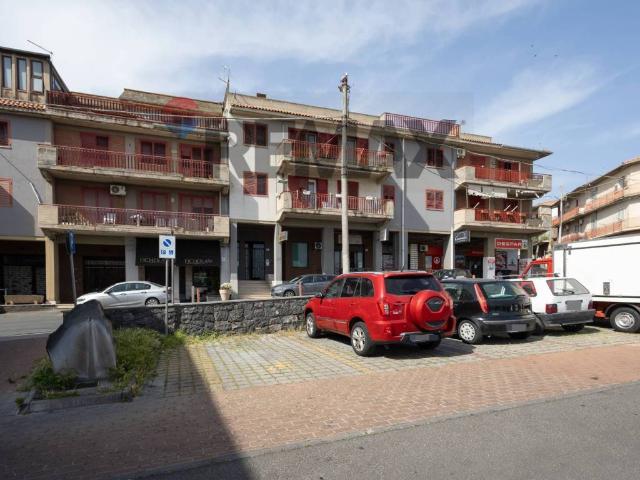Appartamento in vendita a Motta Sant'anastasia, Sicilia