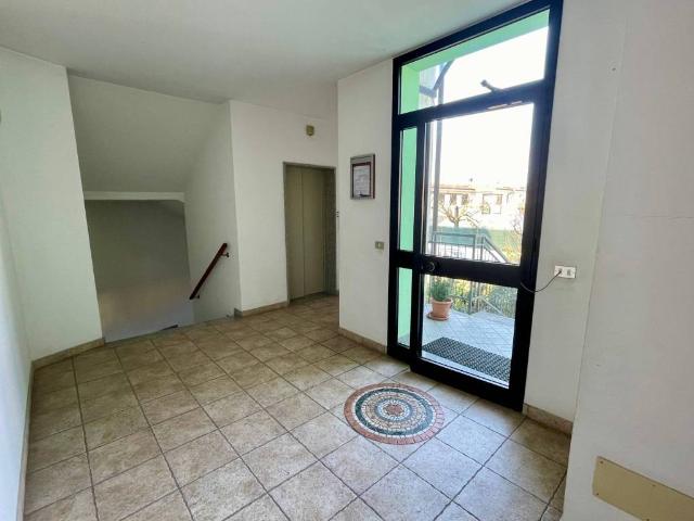 Appartamento in vendita a Motta Visconti, Lombardia