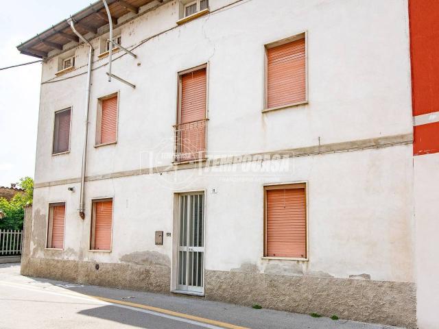 Appartamento in vendita a Mozzanica, Lombardia