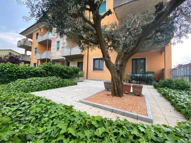 Appartamento in vendita a Mozzecane, Veneto
