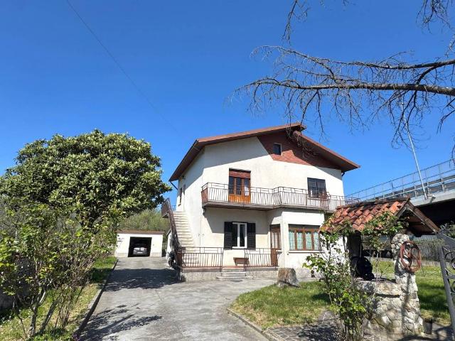 Appartamento in vendita a Muggiò, Friuli-Venezia Giulia