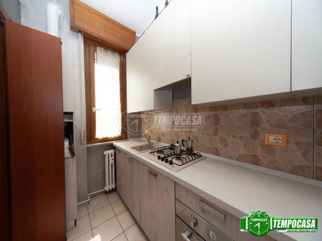 Appartamento in vendita a Muggiò, Lombardia